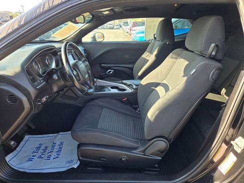 Used 2019 Dodge Challenger SXT AWD/4WD image 15