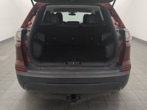 Used 2019 Jeep Cherokee Latitude Plus FWD image 29