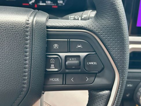 New 2026 Toyota 4Runner TRD Off-Road Premium AWD/4WD image 43
