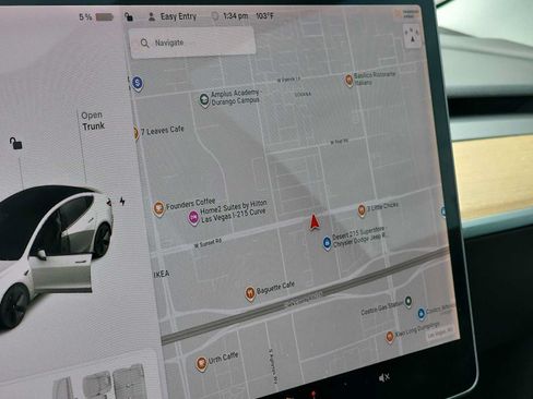 Used 2021 Tesla Model 3 Standard Range Plus RWD image 25