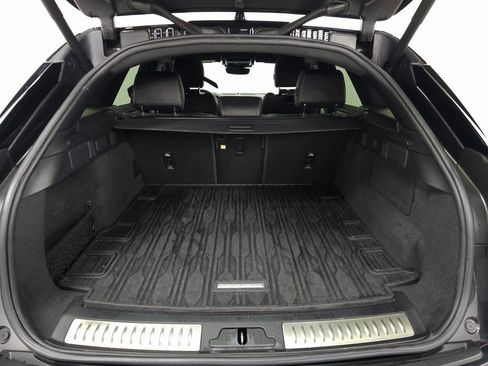 Used 2023 Land Rover Range Rover Velar R-Dynamic S image 6