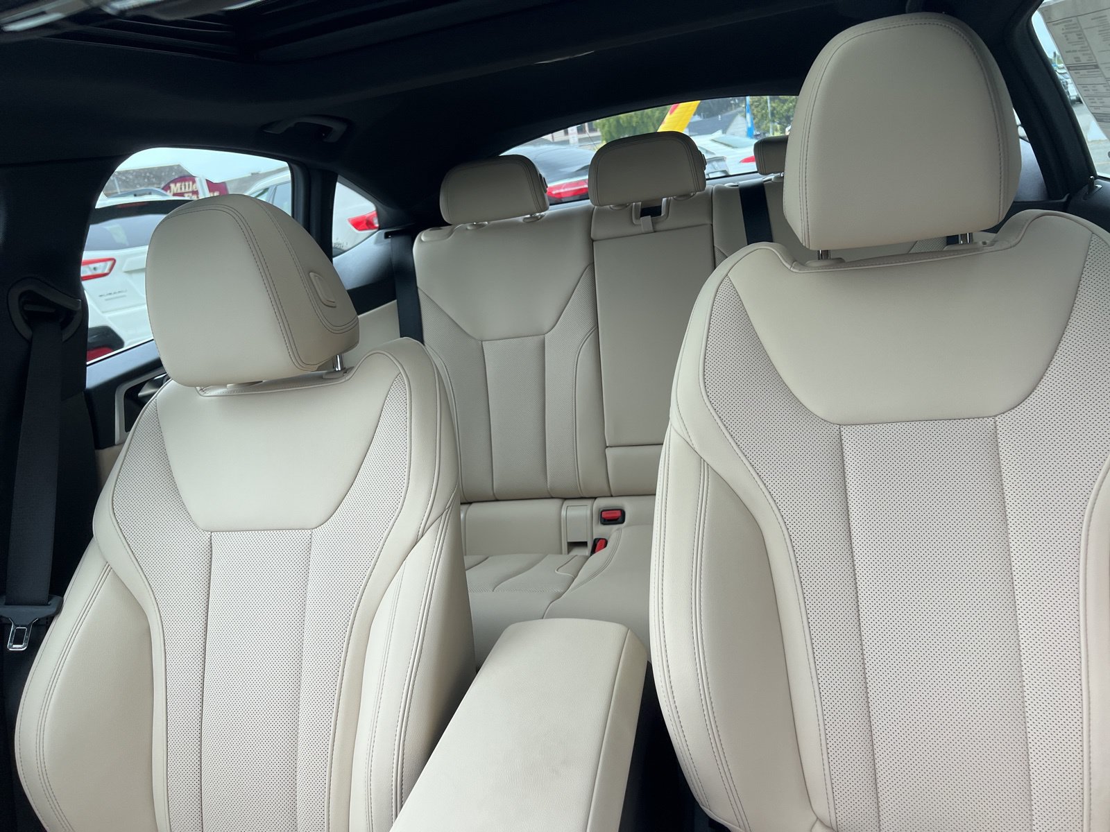 New 2026 BMW i4 xDrive40i AWD/4WD image 25