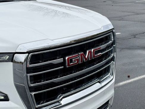 Used 2022 GMC Yukon XL SLT w/ Max Trailering Package image 14