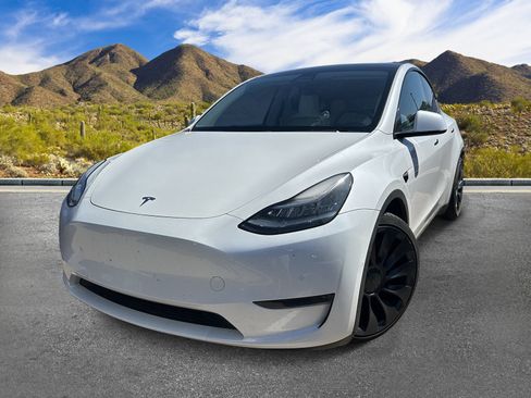 Used 2020 Tesla Model Y Long Range AWD/4WD image 14