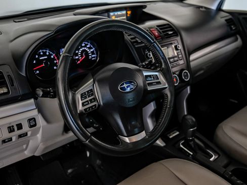 Used 2015 Subaru Forester 2.5i Touring AWD/4WD image 15