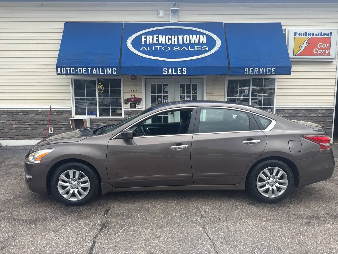 Used 2013 Nissan Altima 2.5 S FWD image 7