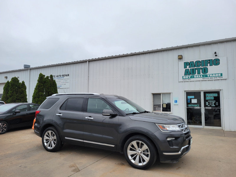 Used 2019 Ford Explorer Limited w/ Class III Trailer Tow Package AWD/4WD image 9