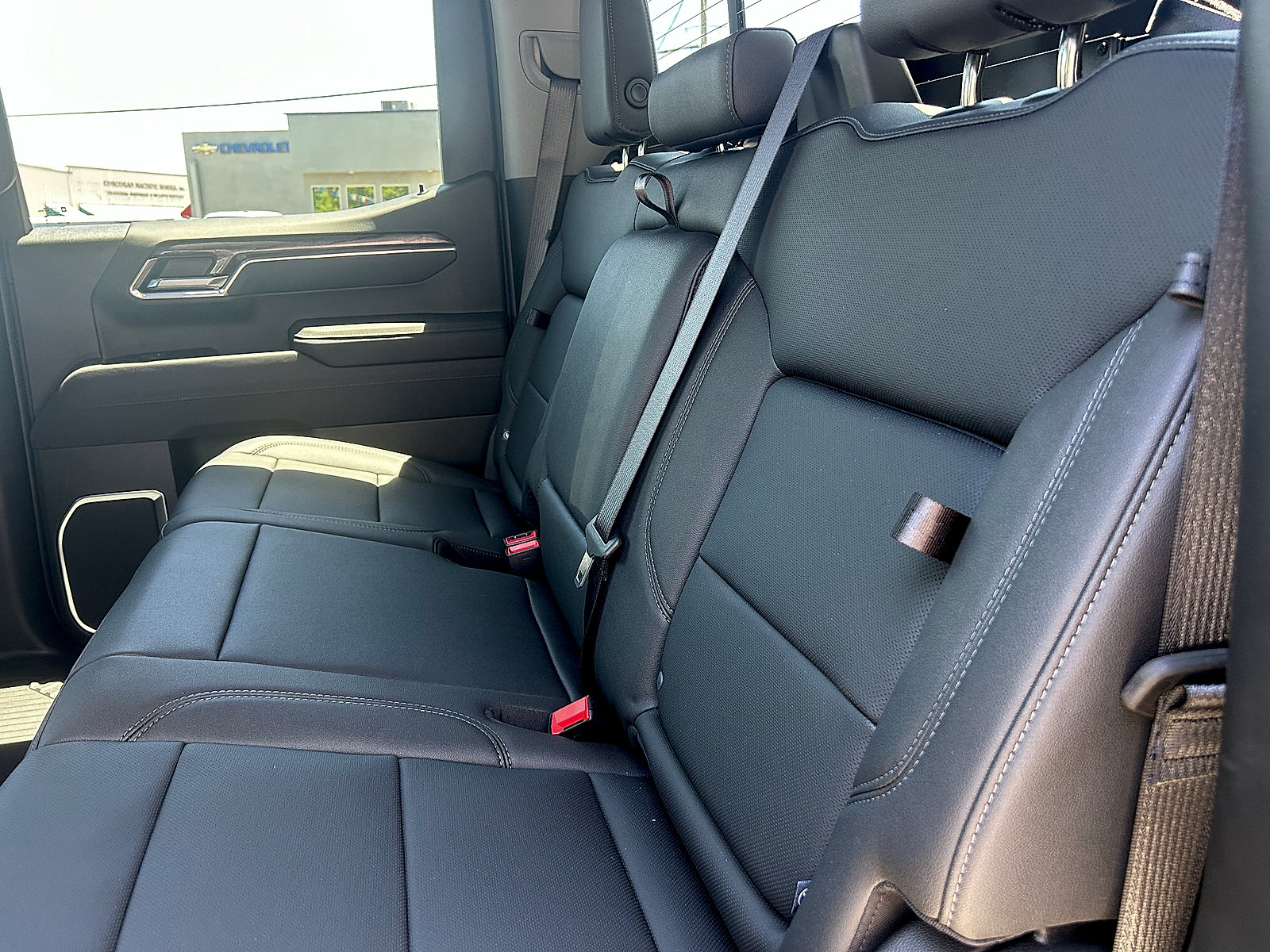 New 2026 Chevrolet Silverado 1500 LTZ w/ LTZ Premium Package AWD/4WD image 29
