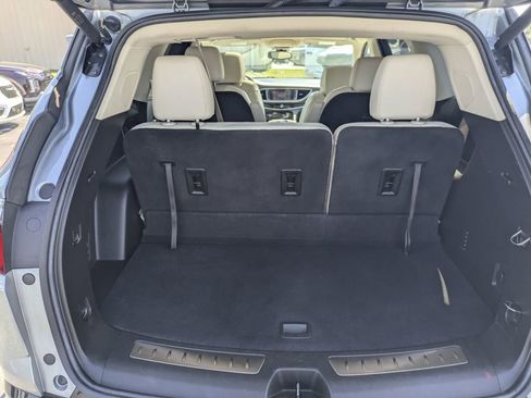 Used 2023 Buick Enclave Essence w/ Experience Buick Package image 12