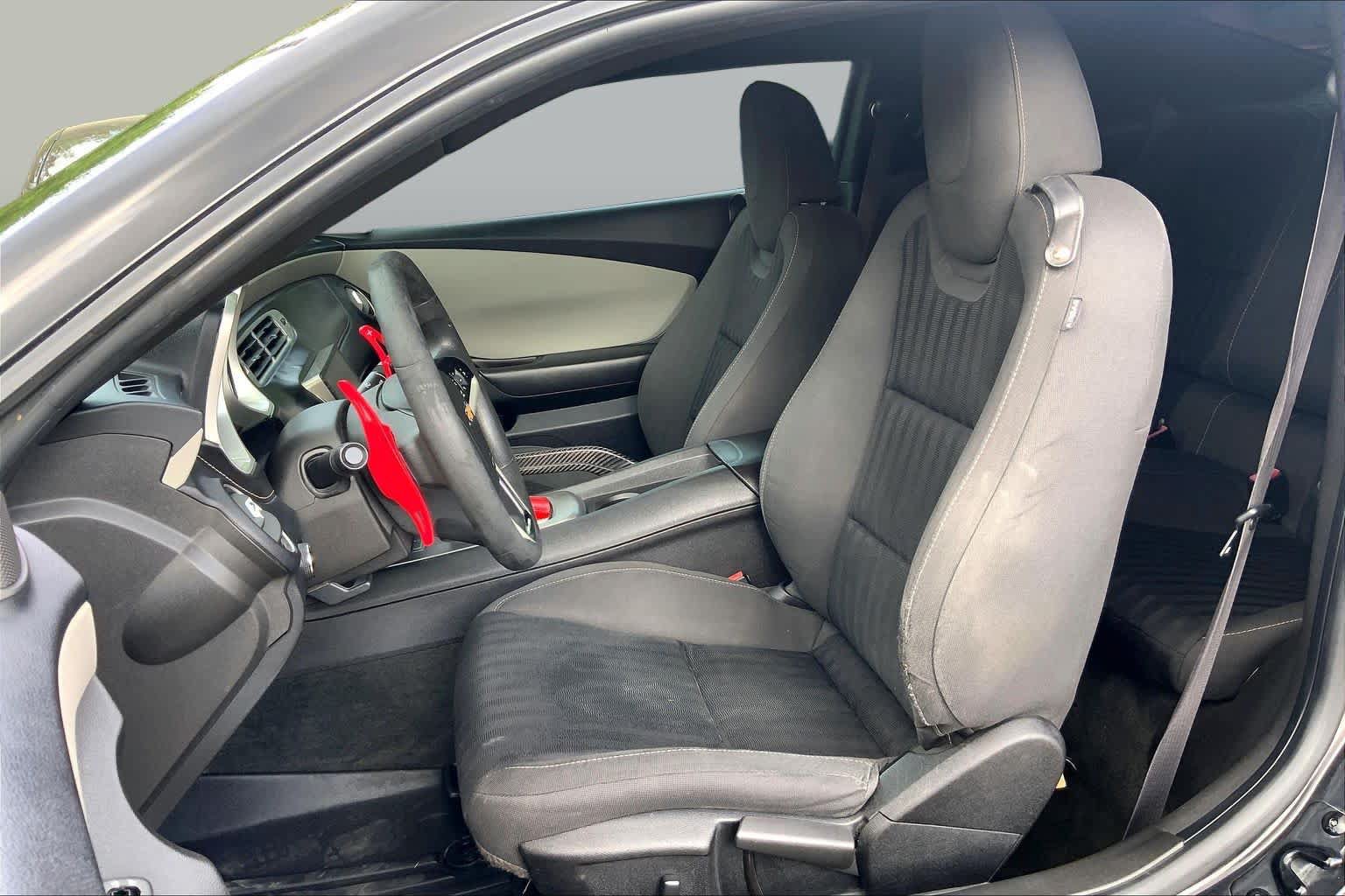 Used 2013 Chevrolet Camaro LS RWD image 7