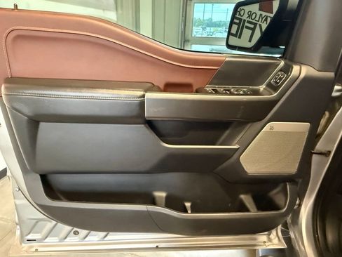 Used 2023 Ford F150 Lariat AWD/4WD image 28