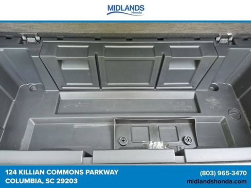 Used 2024 Nissan Pathfinder SV AWD/4WD image 32