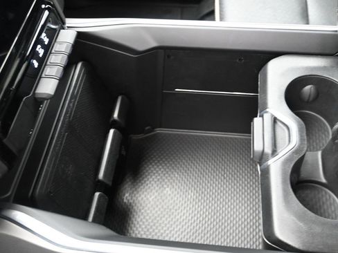 Used 2025 RAM 1500 Laramie image 18