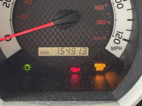 Used 2011 Toyota Tacoma 4x4 Double Cab w/ SR5 Pkg #2 image 2