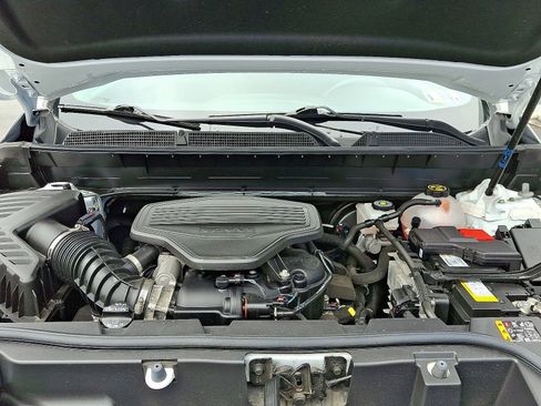 Used 2023 GMC Acadia SLT image 33