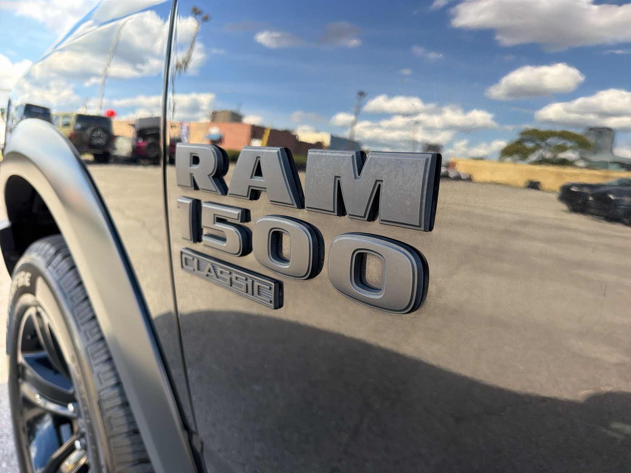 Used 2024 RAM 1500 Warlock AWD/4WD image 11