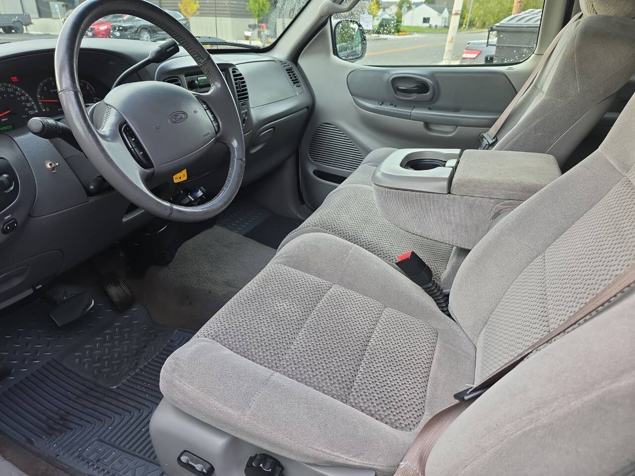Used 2002 Ford F150 XLT AWD/4WD image 11