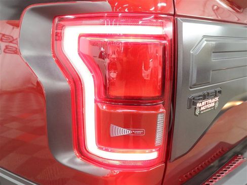 Used 2018 Ford F150 Raptor w/ Equipment Group 802A Luxury AWD/4WD image 13