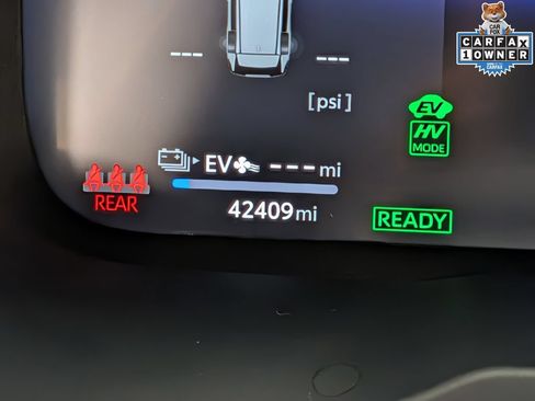 Used 2023 Toyota RAV4 XSE w/ Premium Package AWD/4WD image 17