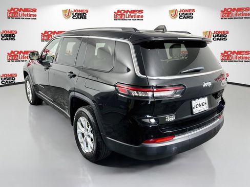 Used 2023 Jeep Grand Cherokee L Limited w/ Luxury Tech Group II AWD/4WD image 2