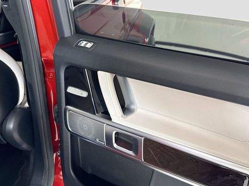 Used 2021 Mercedes-Benz G 63 AMG 4MATIC w/ G Manufaktur Interior Package image 32