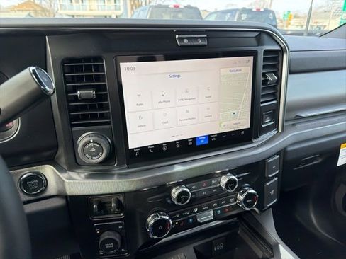 New 2026 Ford F350 Platinum w/ FX4 Off-Road Package image 22