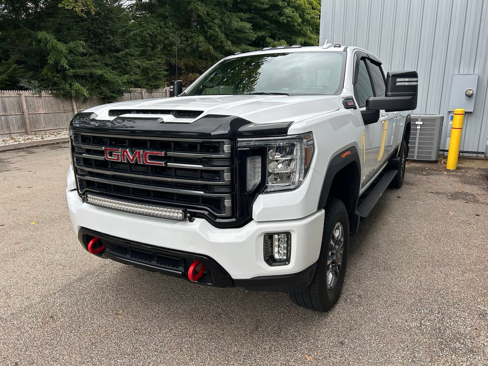 Used 2022 GMC Sierra 2500 AT4 w/ Gooseneck/5TH Wheel Package AWD/4WD image 8