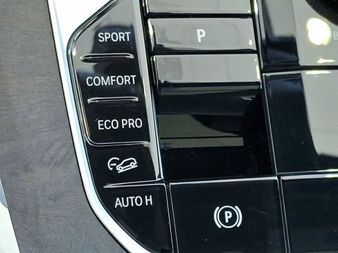 Certified 2024 BMW X5 xDrive40i w/ Premium Package AWD/4WD image 26