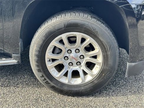 Used 2015 GMC Yukon SLE w/ Convenience Package image 9