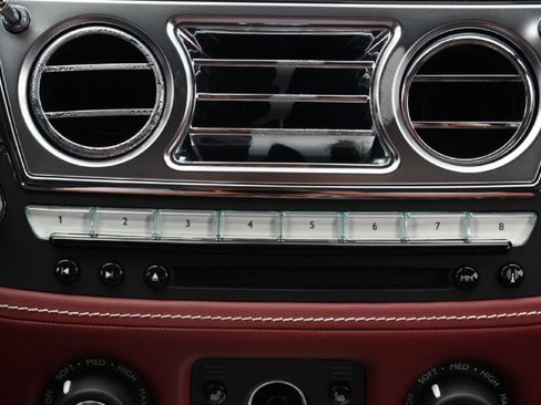 Used 2020 Rolls-Royce Ghost RWD image 31