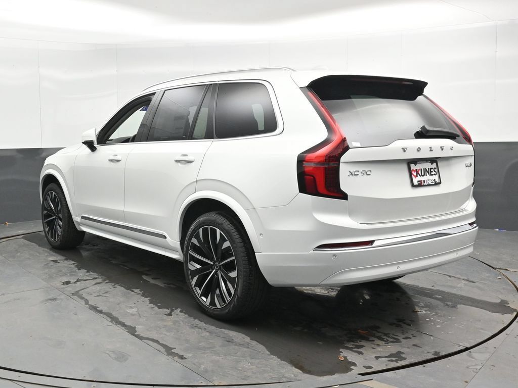 New 2026 Volvo XC90 B6 Plus w/ Protection Package AWD/4WD image 8