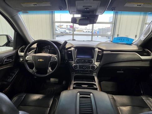 Used 2017 Chevrolet Tahoe Premier AWD/4WD image 29
