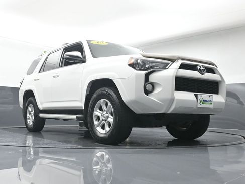 Used 2019 Toyota 4Runner SR5 Premium image 22