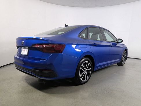 Used 2024 Volkswagen Jetta Sport FWD image 7