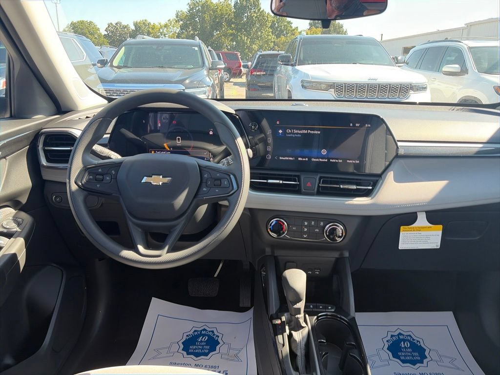 New 2026 Chevrolet TrailBlazer LS w/ LPO, Blackout Package FWD image 14
