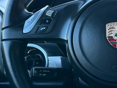 Used 2014 Porsche Cayenne GTS image 31
