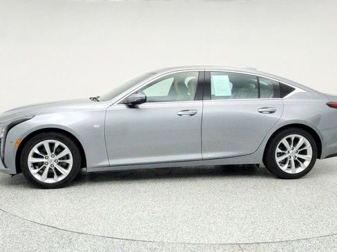 Used 2025 Cadillac CT5 Premium Luxury image 8