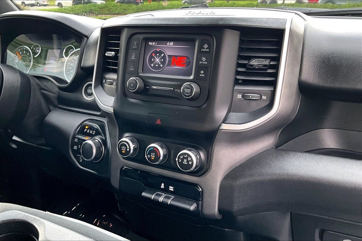 Used 2021 RAM 1500 Big Horn AWD/4WD image 33