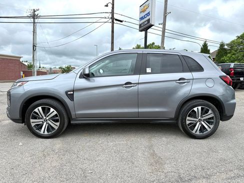 Used 2021 Mitsubishi Outlander Sport ES FWD image 4