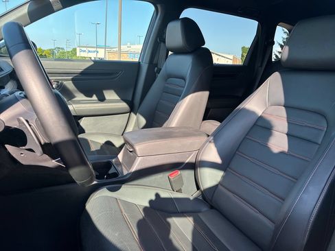 Certified 2025 Honda CR-V Sport-L image 13