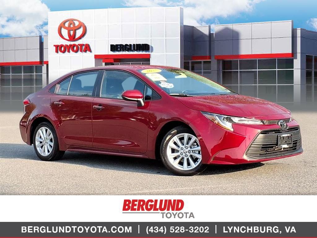 Used 2026 Toyota Corolla LE w/ LE Premium Package FWD image 1
