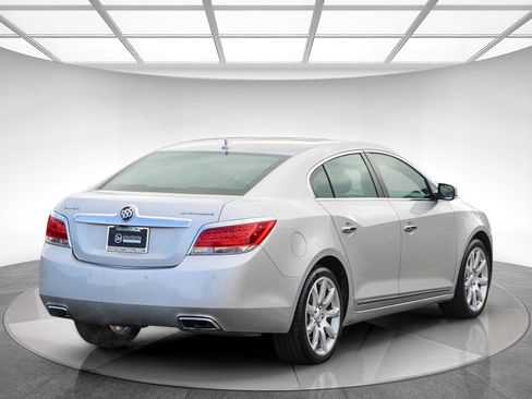 Used 2013 Buick LaCrosse Touring image 4