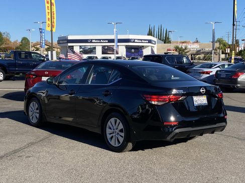 Used 2024 Nissan Sentra S image 5