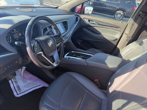 Used 2024 Buick Enclave Premium image 16