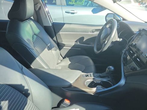 Certified 2023 Toyota Camry SE image 8