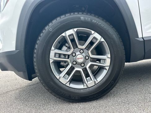 New 2026 GMC Terrain Elevation w/ Technology Package II FWD image 12