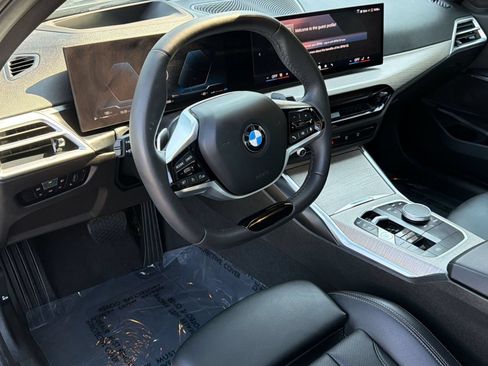 Used 2025 BMW 330i xDrive Sedan AWD/4WD image 4