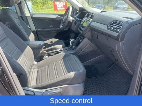 Used 2022 Volkswagen Tiguan S image 56