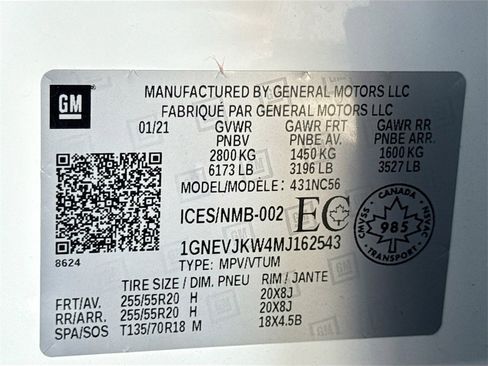 Used 2021 Chevrolet Traverse RS image 32