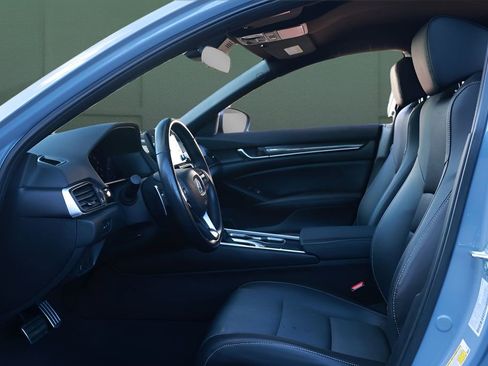 Used 2022 Honda Accord Sport image 10